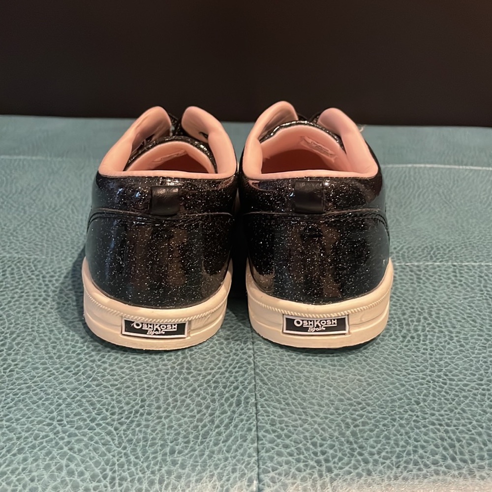 Black Glitter Low Top Sneakers - Girls OshKosh - Picture 4 of 6
